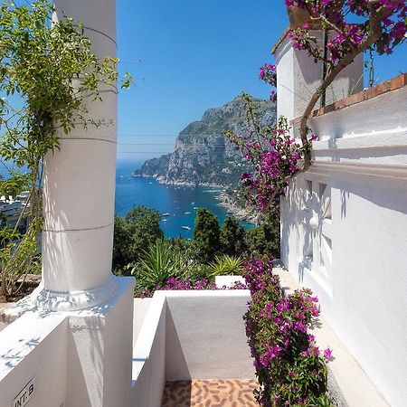 Villa Mariuccia กาปรี ภายนอก รูปภาพ