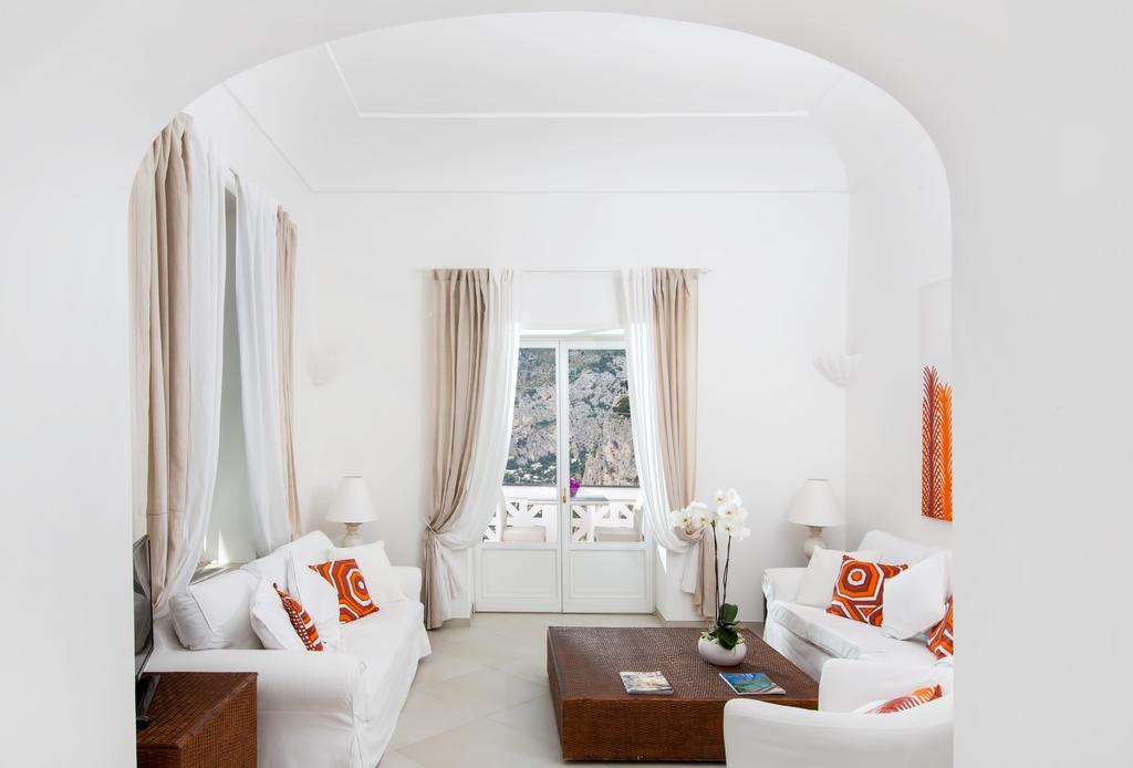 Villa Mariuccia กาปรี ห้อง รูปภาพ