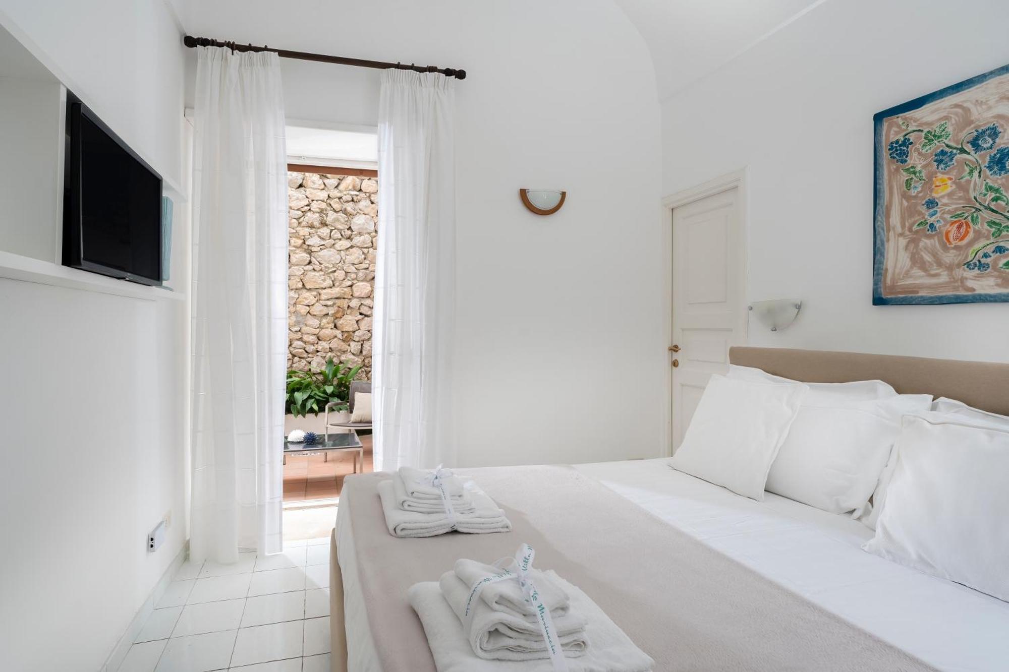 Villa Mariuccia กาปรี ภายนอก รูปภาพ