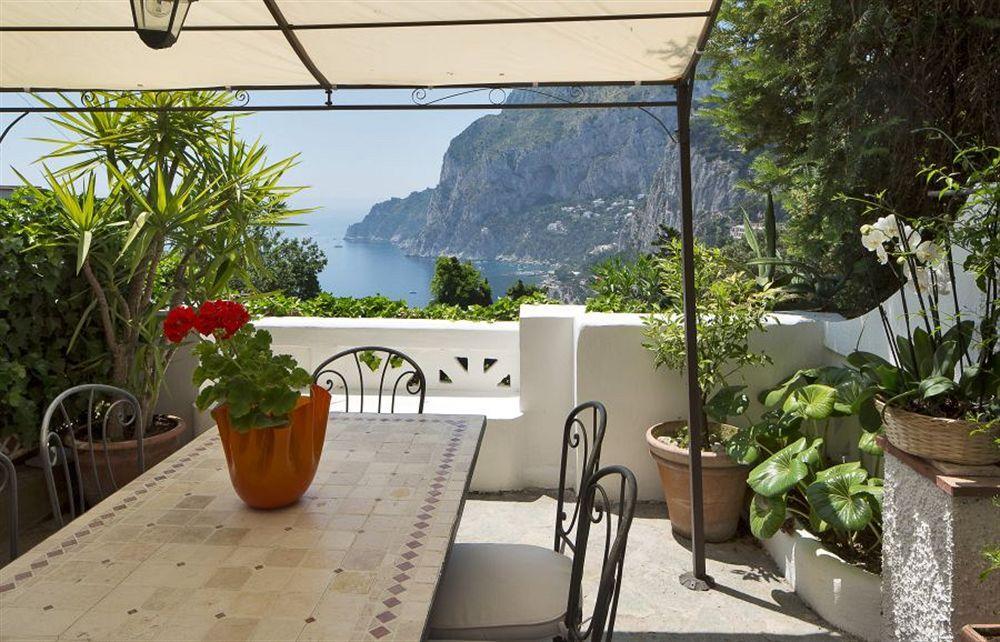 Villa Mariuccia กาปรี ภายนอก รูปภาพ