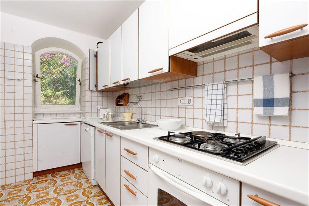 Villa Mariuccia กาปรี ภายนอก รูปภาพ