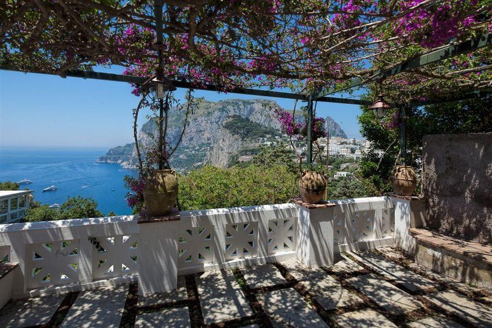 Villa Mariuccia กาปรี ภายนอก รูปภาพ