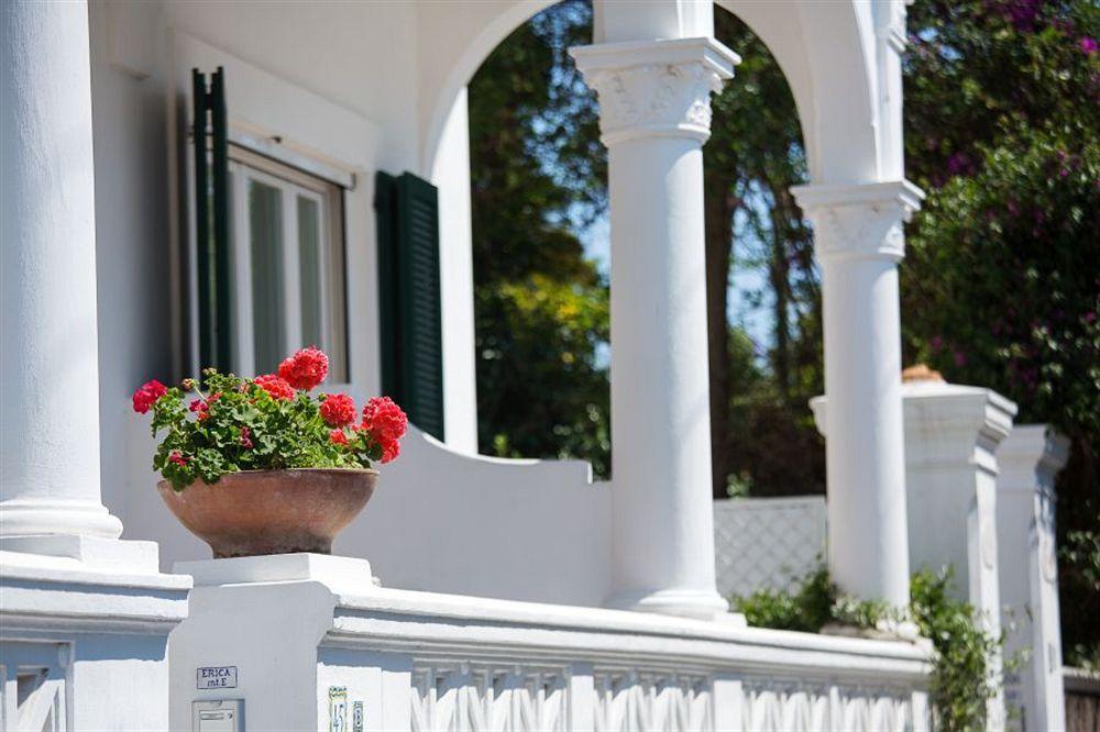 Villa Mariuccia กาปรี ภายนอก รูปภาพ